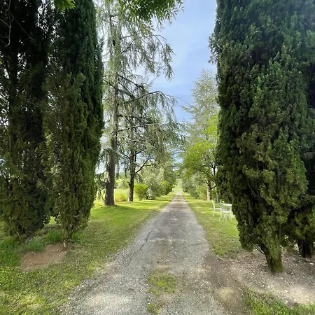 La Grange Du Barry, * Belvèze