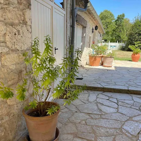 La Grange Du Barry, * Belveze
